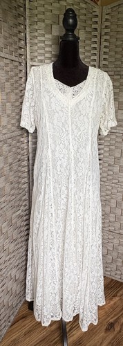 Vintage Nostalgia Women’s Ivory All Lace Short Sleeve Maxi Dress Size L