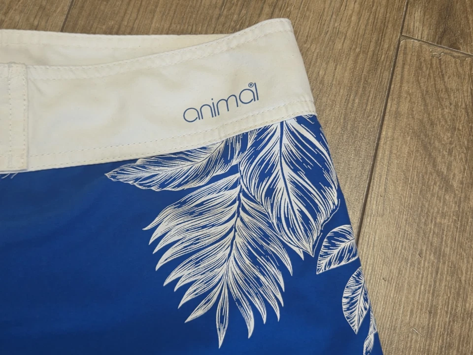 Short de natação Animal feminino azul praia Reino Unido tamanho 14 usado  - Imagem 4 de 4