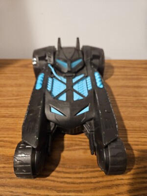Batman Batboat The Caped Crusader Batmobile 2 in 1 67810 s20 DC Bat Mobile Boat