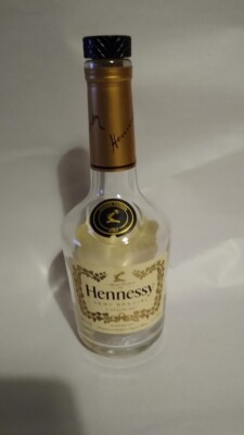 Hennessy ganz besondere Cognacflasche 35CL leer
