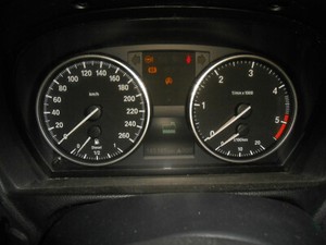 Tacho Kombiinstrument Automatik BMW E90 E91 3´er Bj.2008 145.185km