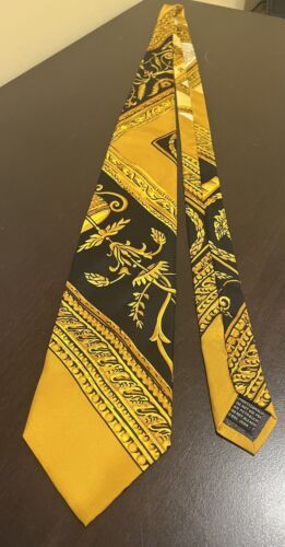 Gianni Versace Cravatte 100% Silk Men’s Neck Tie Baroque Gold Black - Picture 5 of 7