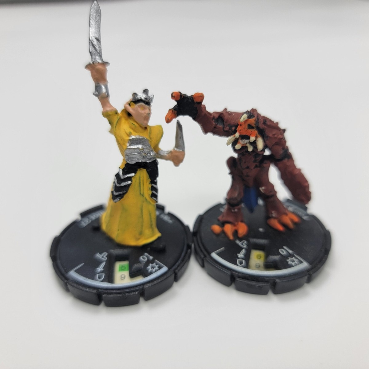 LOT of 10 Mage Knight Figurines Miniatures Wizkids RPG Game