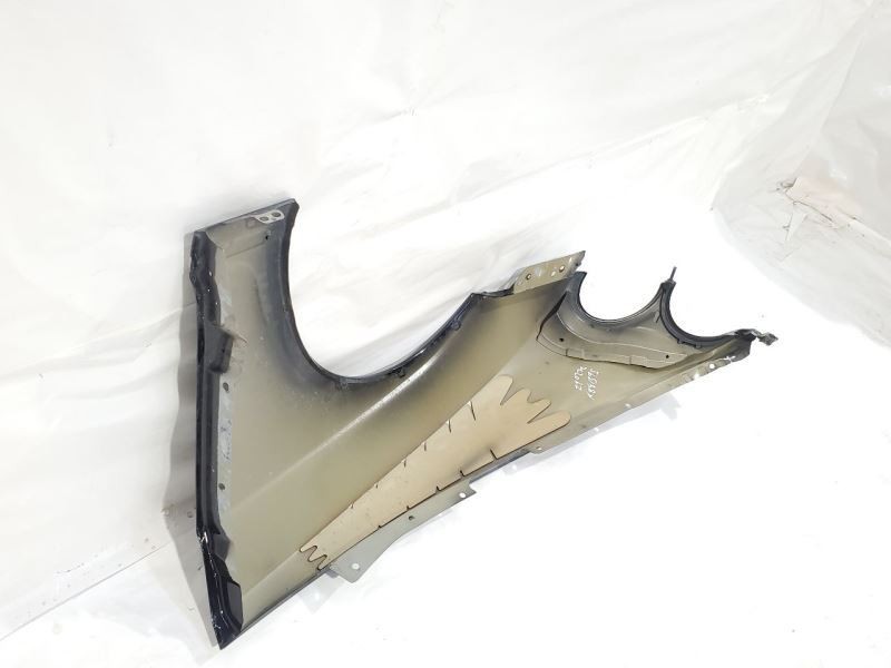 2007 Bentley Continental GTC OEM Front Right Fender Need Repair Damaged