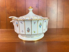 LARGE ROYAL COPENHAGEN "HENRIETTE"  11" D COVERED TUREEN & ladle
