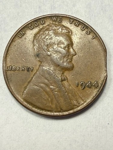 ** 1944 LINCOLN CENT-  MAJOR CLIPPED PLANCHET MINT ERROR-  PRICED TO SELL🔥 **