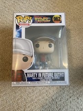 Funko Pop! Vinilo: Regreso al Futuro - Traje Marty in Future #962 Protector