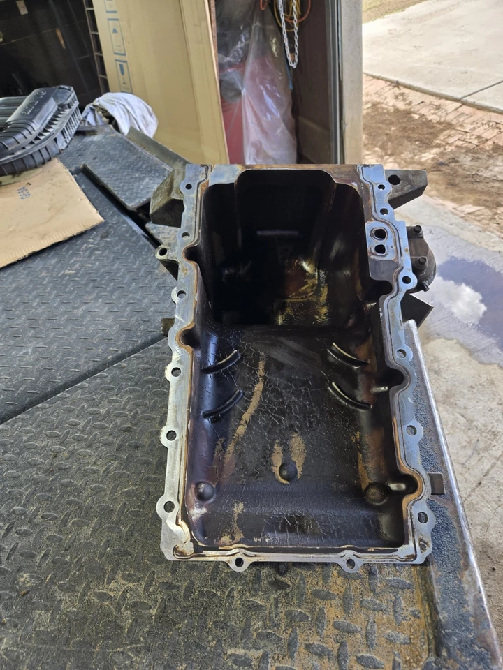 2006-2010 Chrysler 300 2,7 л OEM масляный поддон двигателя 06 07 08 09 10 - Изображение 4 из 4