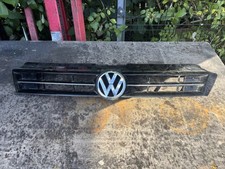 VOLKSWAGEN POLO GRILLE 6R/6C Lower Grille Black with Chrome Trim   2009-2014 6R0