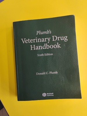 PLUMB'S VETERINARY DRUG HANDBOOK: DESK EDITION By Donald C. Plumb