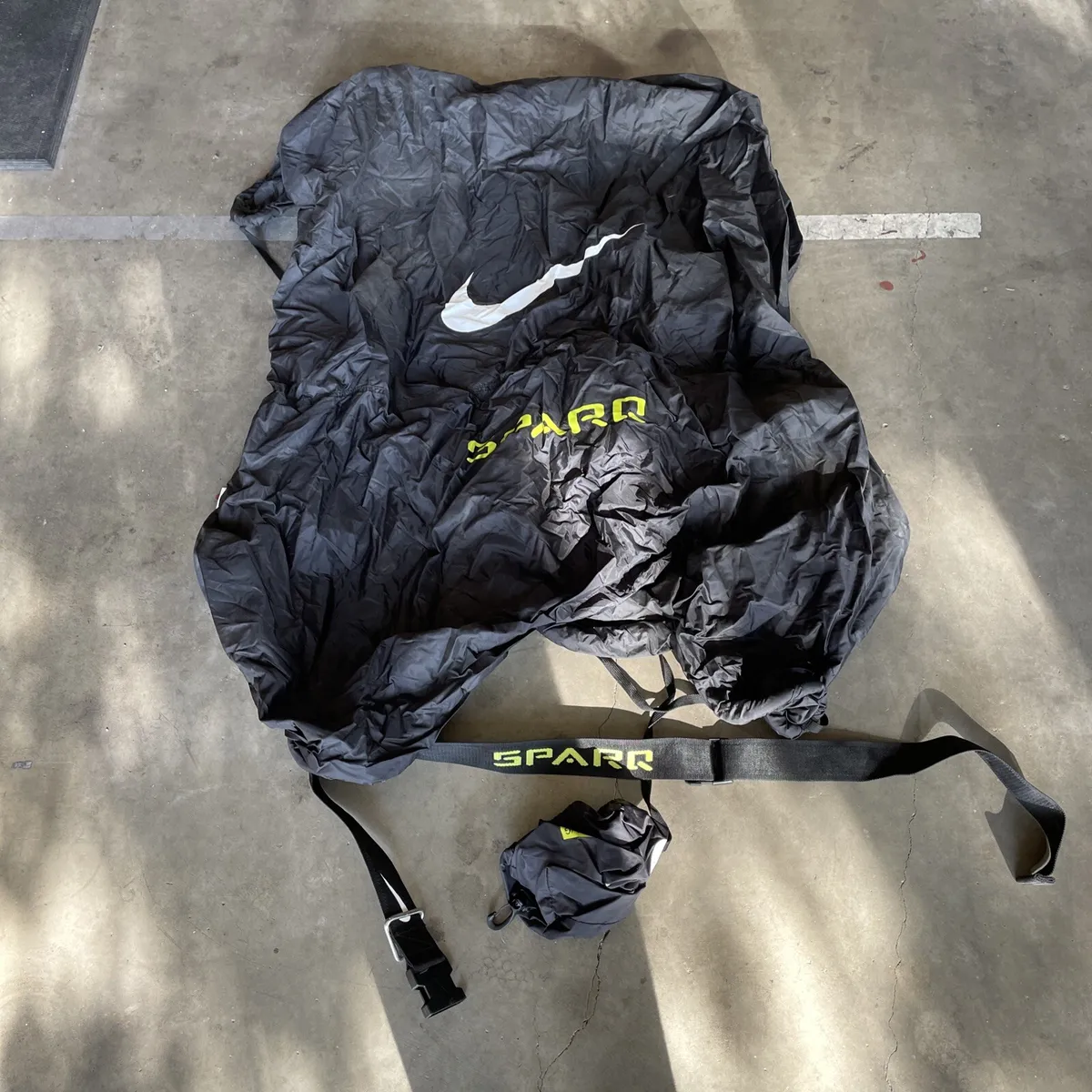 lanza importar de nuevo Nike Sparq Resistance Training Parachute Exercise Fitness Equipment Medium  Large | eBay