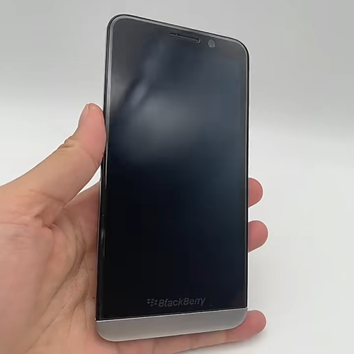 BlackBerry Z30 BlackBerryOS Original 4G LTE WiFi 8MP 5.0" 16GB Mobile Phones - Video 1 van 1