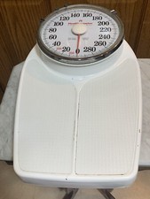 Vintage Health-O-Meter Bathroom Weight Scale Big Foot Model 1500ND 300 LB