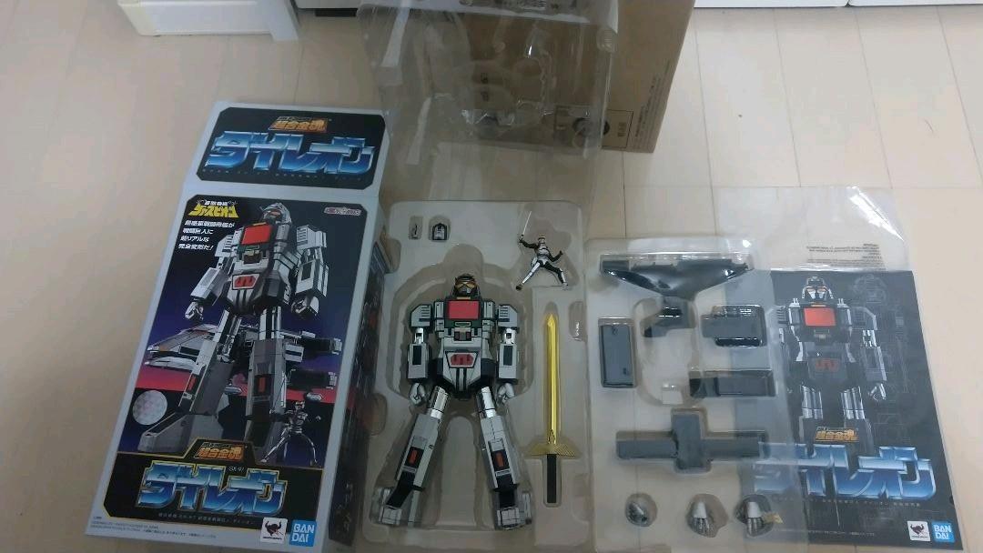 Soul of Chogokin GX-97 Giant Daileon MegaBeast Investigator