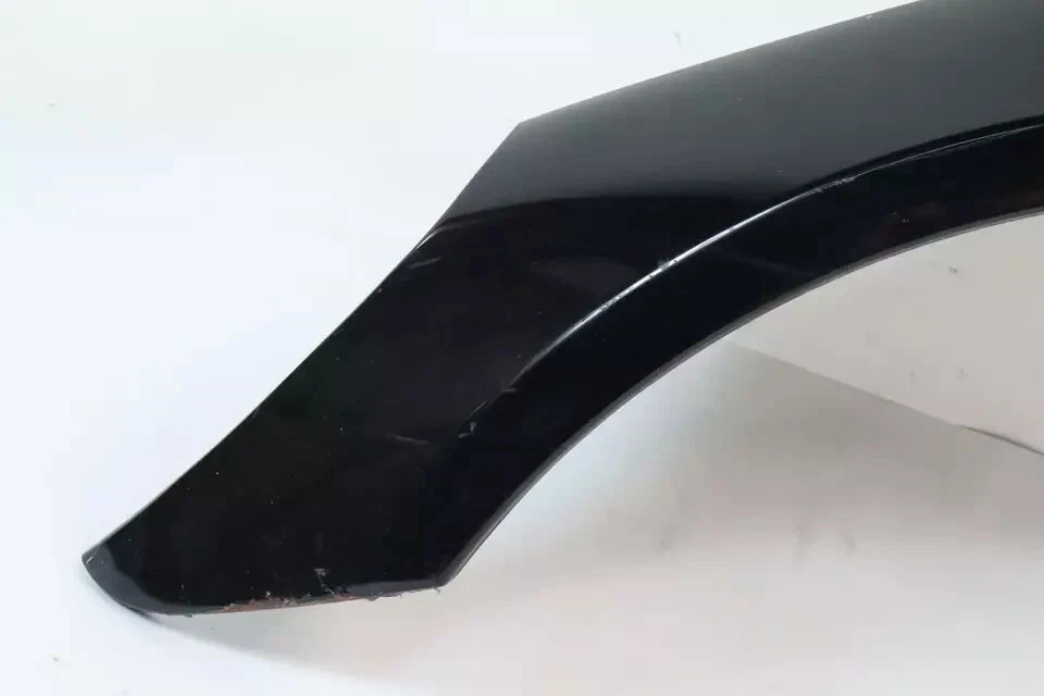 06-10 Mercedes W251 R350 R500 R320 R63 AMG Left Driver Side Fender Assembly OEM - Image 2 of 4