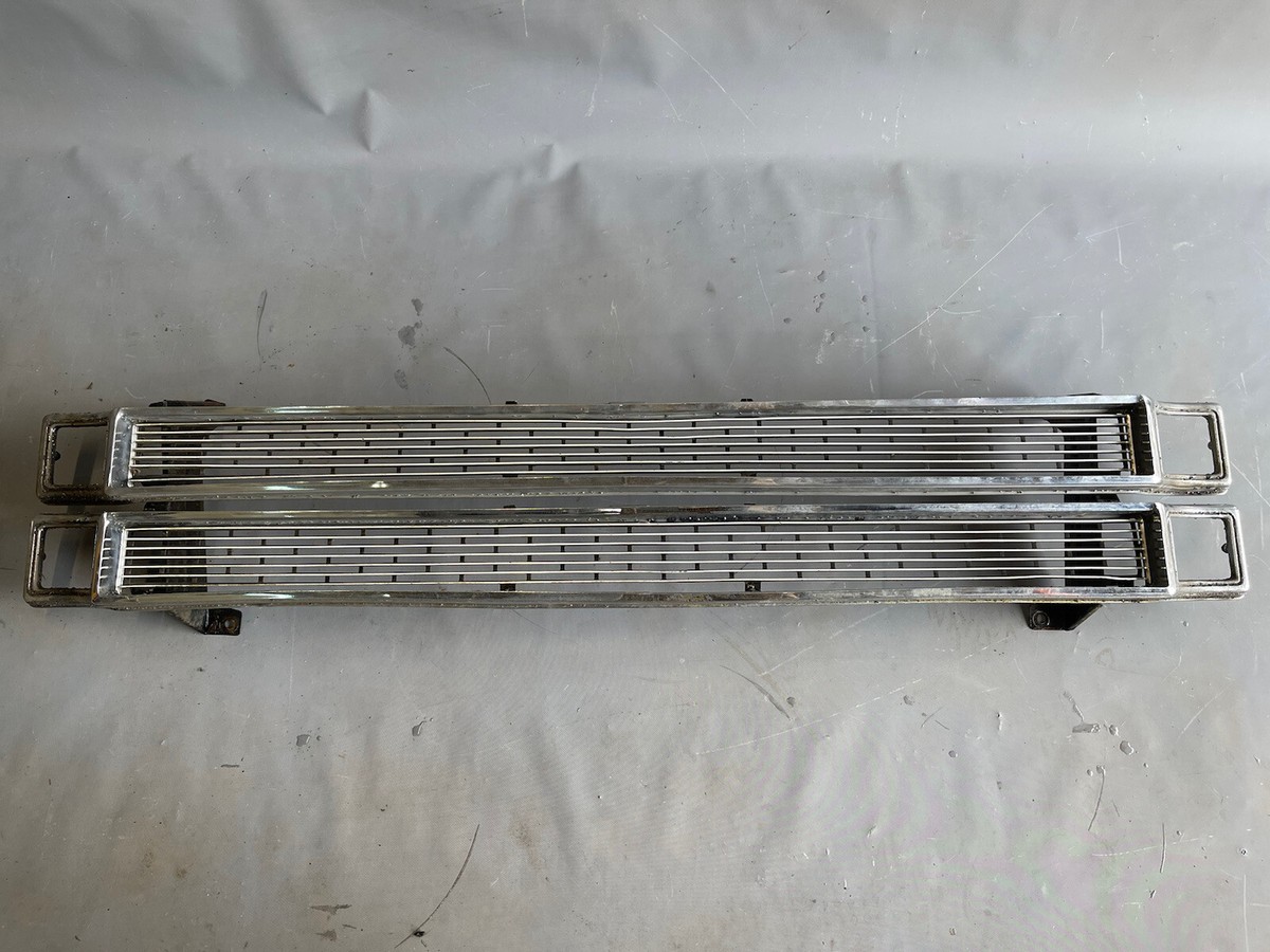 1966 Ford Galaxie 500 XL 7 Litre LTD Front Grille Grill Chrome OEM