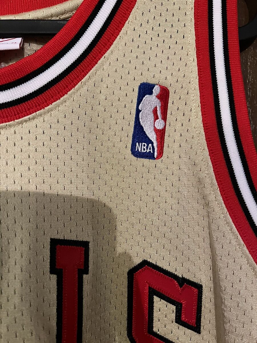 Men's Mitchell & Ness Michael Jordan Gold Chicago Bulls 1995-96