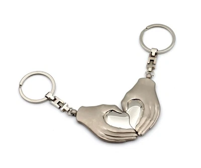 BRILLIBRUM Partner Schlüsselanhänger Set – Hände mit Herz – Geschenk für Paare
