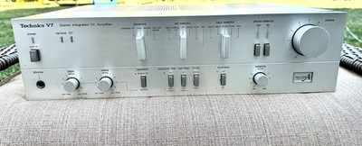 Technics SU-V7 ステレオインテグレーテッドDCアンプ 【ジャンク】 Technics SU-V7 DC Integrated Amplifier Vintage. Please read