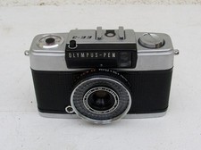 Olympus-Pen EE - 3     D. Zuiko  1: 3.5  -  F= 28 mm