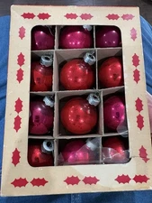 VTG 1947s Box (12) COBY Glass Tree 1-3/4” Christmas Ornaments Red Shiny Brite