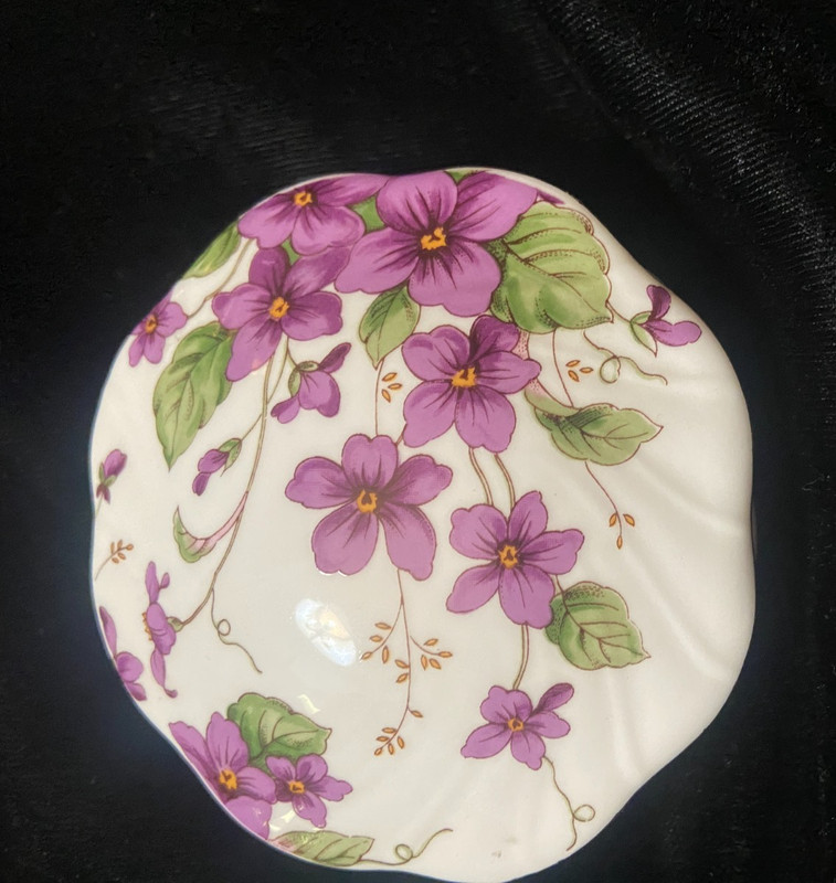 LEFTON Vintage Porcelain Trinket Box Lid Purple Violets Gold Trim