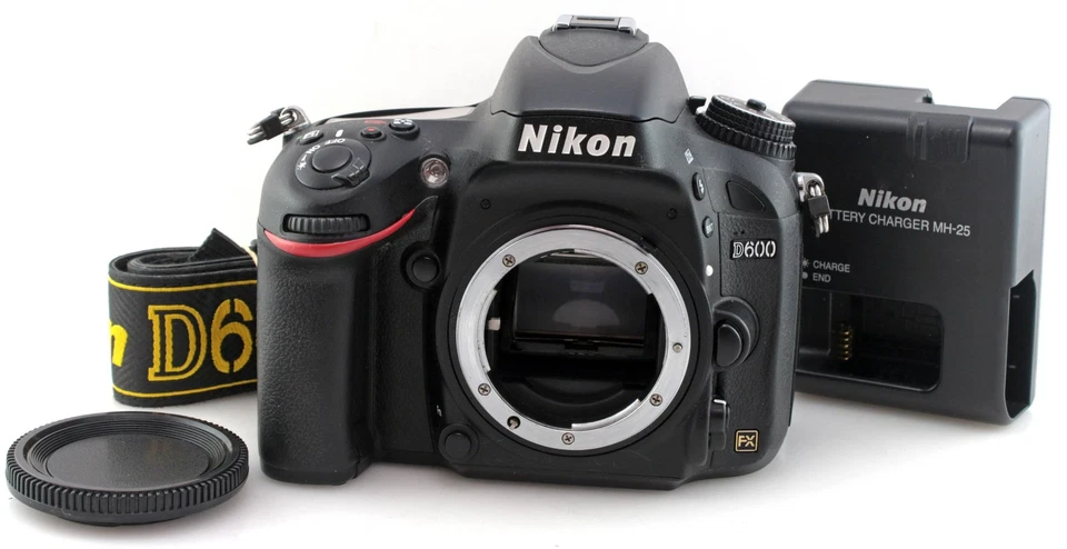 Nikon D600, photo 1 of 5