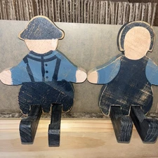 2 Articulated Vintage Folkart  Primitive Hand Painted Shelf Sitters Taiwan