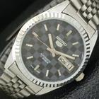 MENS VINTAGE SEIKO 5 AUTOMATIC REFURBISHED JAPAN BLACK DIAL WATCH a440404-7