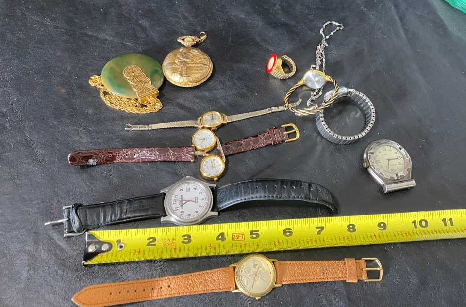 Lorus Mickey Mouse Timex Expedition refurb vintage watch lot some w/ nice - Image 2 of 4