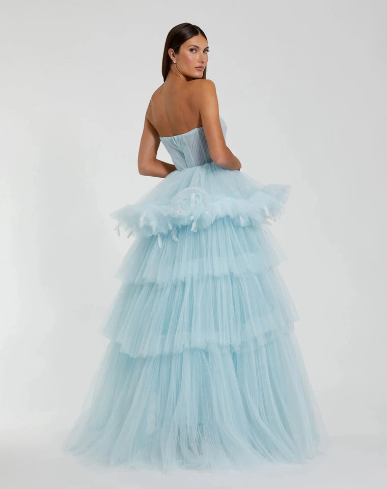 Vestido de plumas de tul sin tirantes azul Mac Duggal 20588 talla 4 volantes plisado nuevo con etiquetas $998 Foto 3 de 4