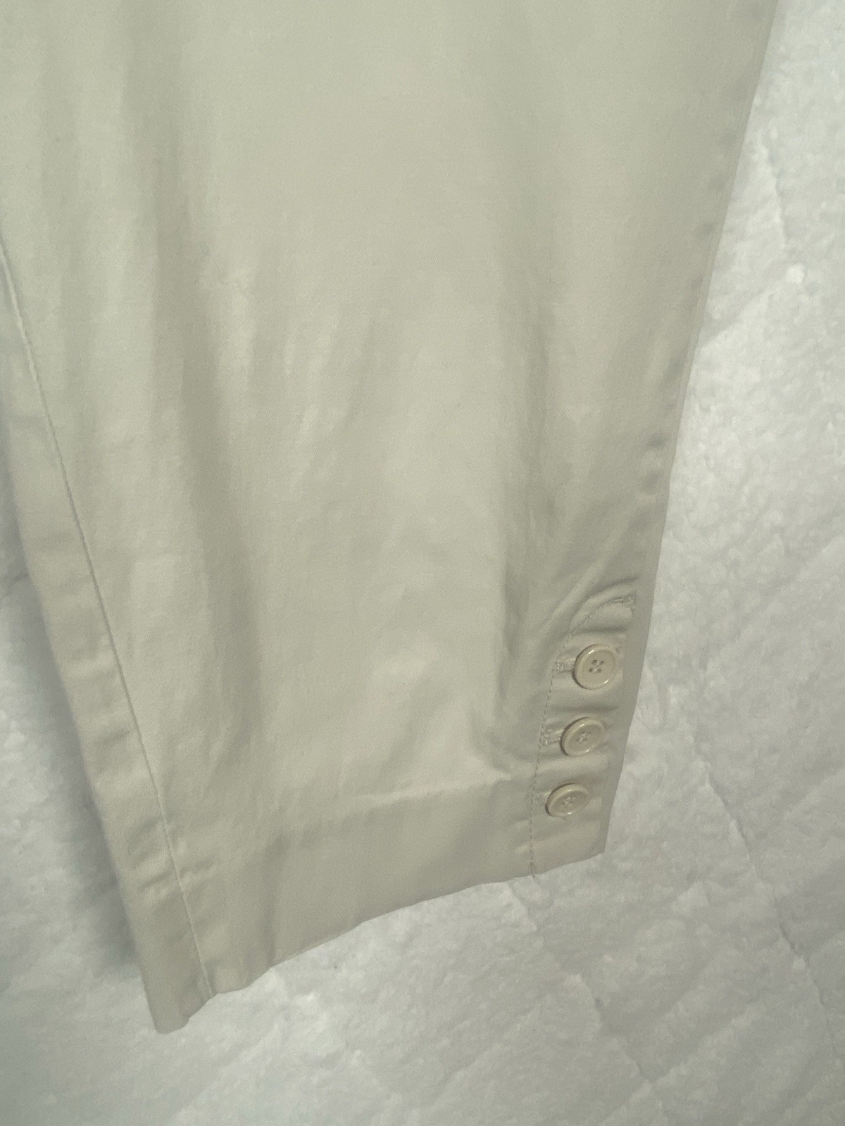 Talbots Women's 12P Perfect Skimmer Crop Pants Khaki Button Detail Cotton Blend thumbnail 4