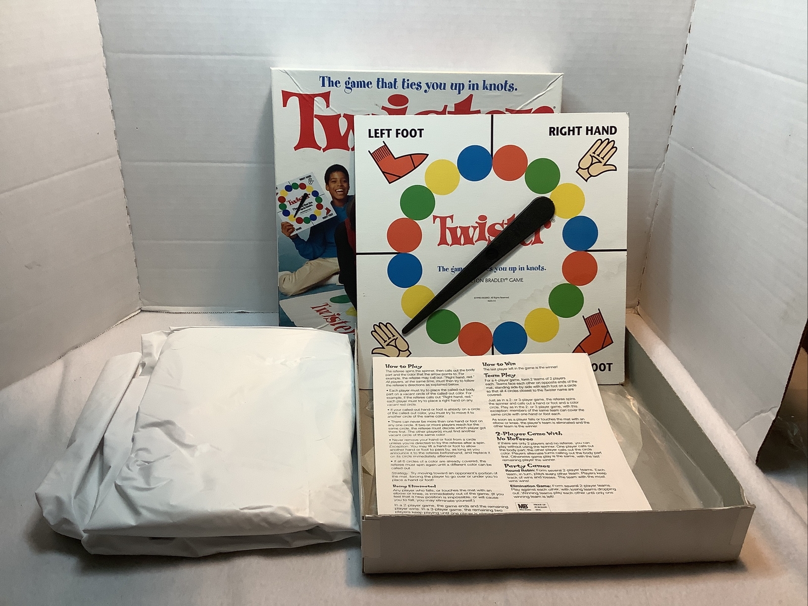Vintage 1998 Twister Board Game By Milton Bradley (In Original Box) | eBay