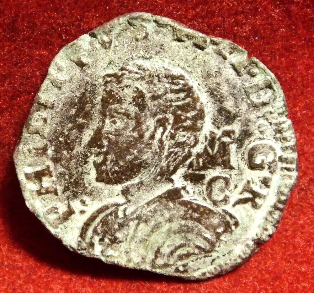 Foto 1 di 2