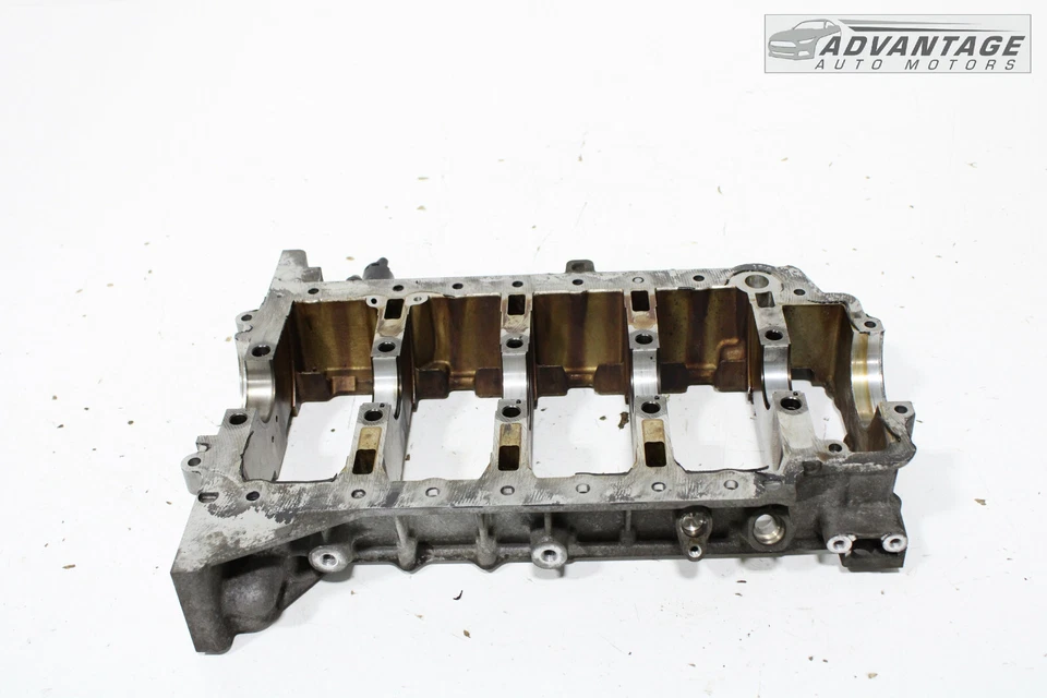 BMW 328I XDRIVE F30 2013-2016 2,0 L N26 BLOQUE DE MOTOR INFERIOR CARCASA DEL CIGÜEÑAL OEM Foto 2 de 4