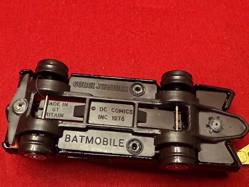 Batmobile 1976 Corgi Juniors with Trailer NO Boat - Picture 9 of 10