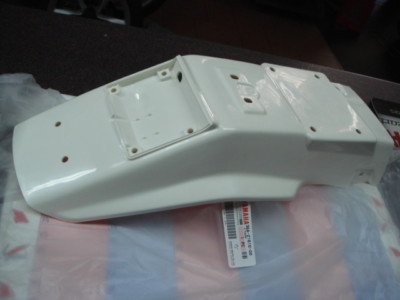 Kotflügel Hinten Weiss Pas. F. Fantic 240
