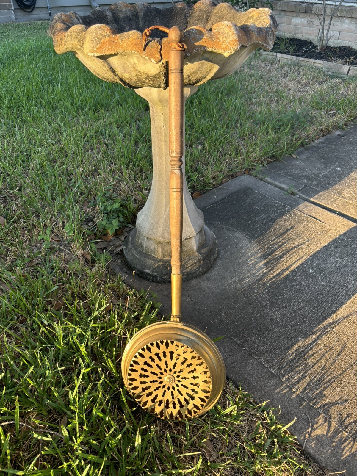 Picture 1 of 8