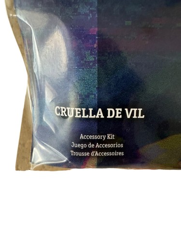 Disney Villains Cruella De Vil Accessory Kit Size 4+ Wig & Stole Only - Picture 5 of 6