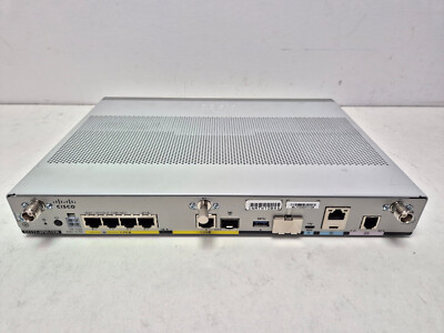 CISCO C1117-4PMLTEEAWE + POWER CUBE. 90 TAGE GARANTIE. KOSTENLOSER UK-VERSAND