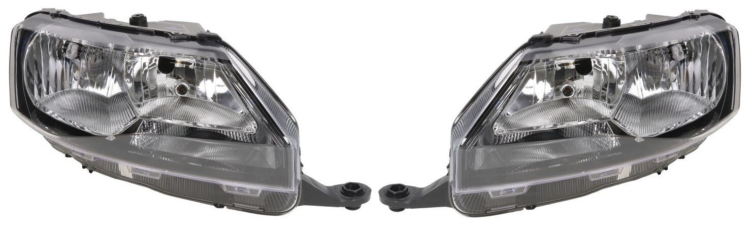 Phare avant Skoda Rapid 2013 2014 2015 optique gauche droite moteur
