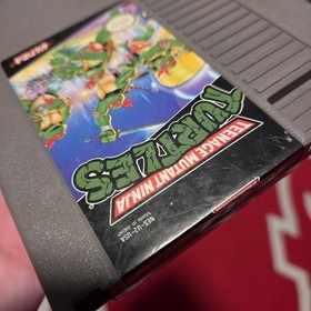 Teenage Mutant Ninja Turtles (Nintendo NES) *GAME CART ONLY - TESTED* [3c]