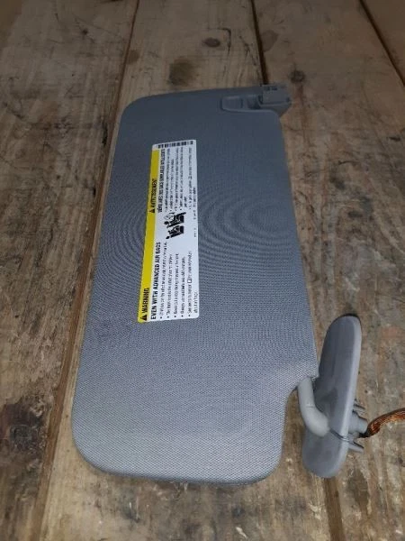 Driver Sun Visor Classic Style Fits 14-19 SIERRA 1500 PICKUP 62245 Foto 2 de 4