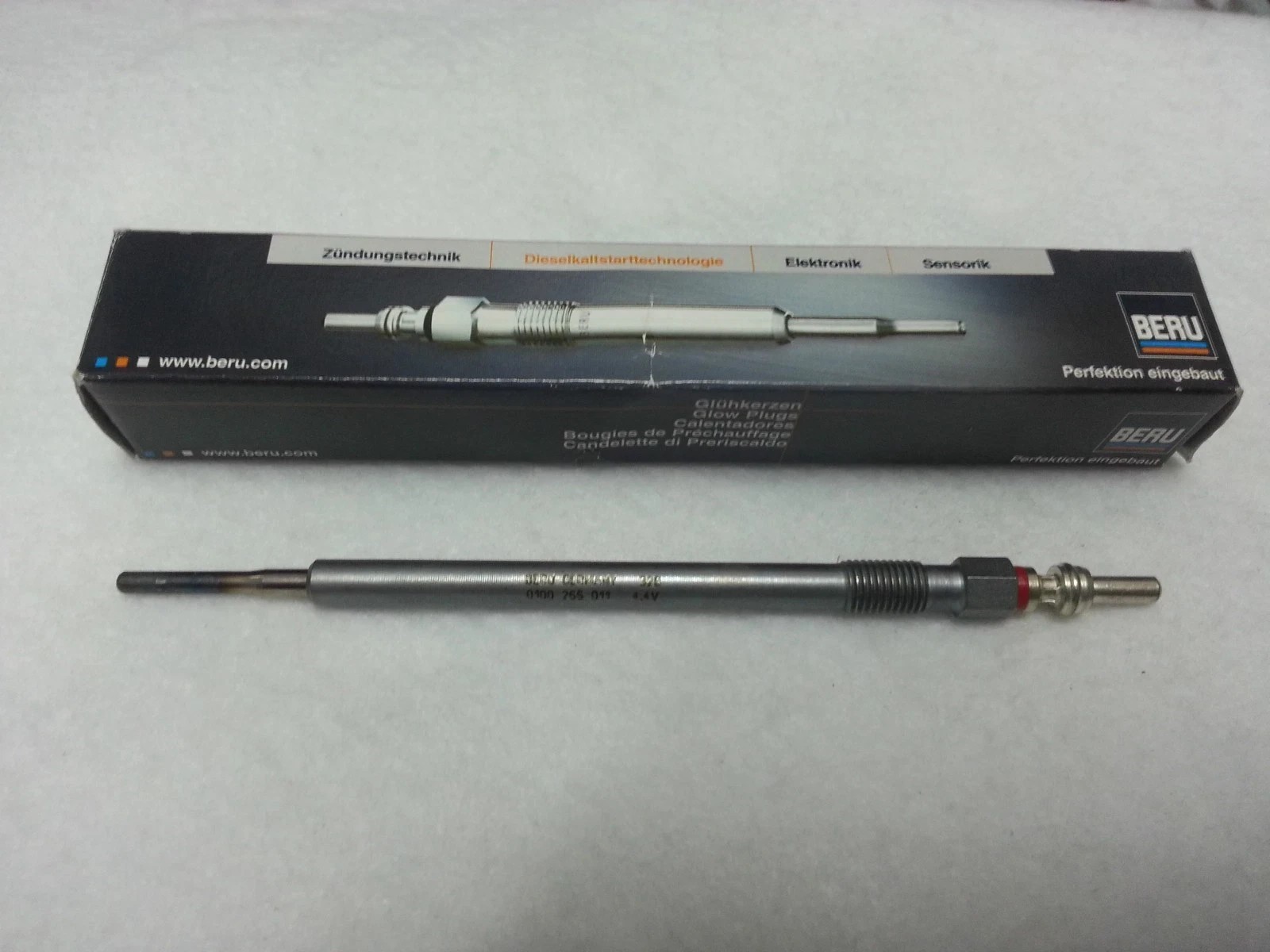 1-Pc OEM Beru Diesel Glow Plug  for Dodge Mercedes-Benz Sprinter 001 159 50 01