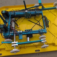 Makeblock Custom made robot with good parts .