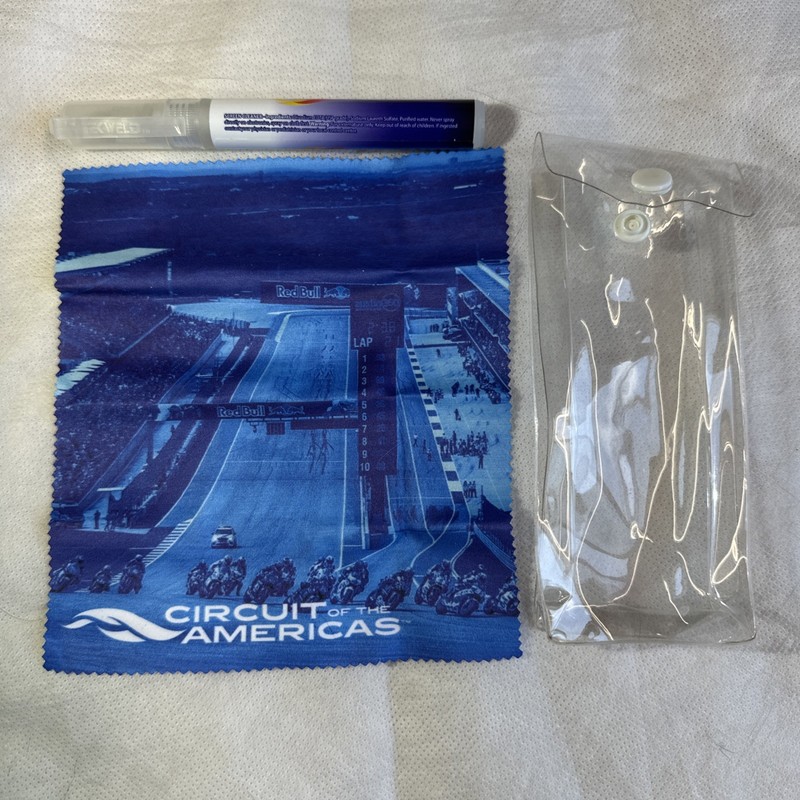 Circuit Of Americas Race Track Souvenir Pack Of Screen Cleaner And Cloth MotoGP