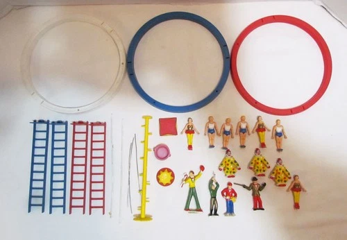 REISSUE MARX SUPER CIRCUS PLAYSET FIGURE & ACCESSORY LOT RINGS LADDERS K-LINE