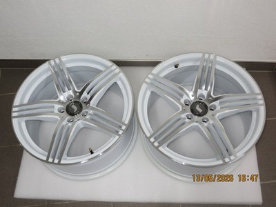 4 Stück LM Felge 9,5X19 ET 45 Weiß Poliert mit 5 Dreifachspeichen für Audi TT 8J