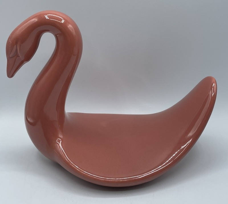 Vintage Japan Ceramic Swan Deep Pink Mauve Glazed Retro Towel Holder