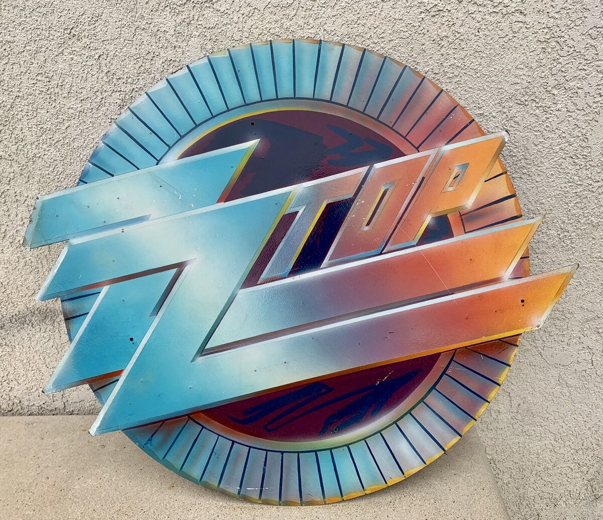 Large ZZ TOP ROUND LOGO Hand Painted 30” X 36” 1980's One Of Large ZZ TOP ROUND LOGO Hand Painted 30” X 36” 1980's One Of